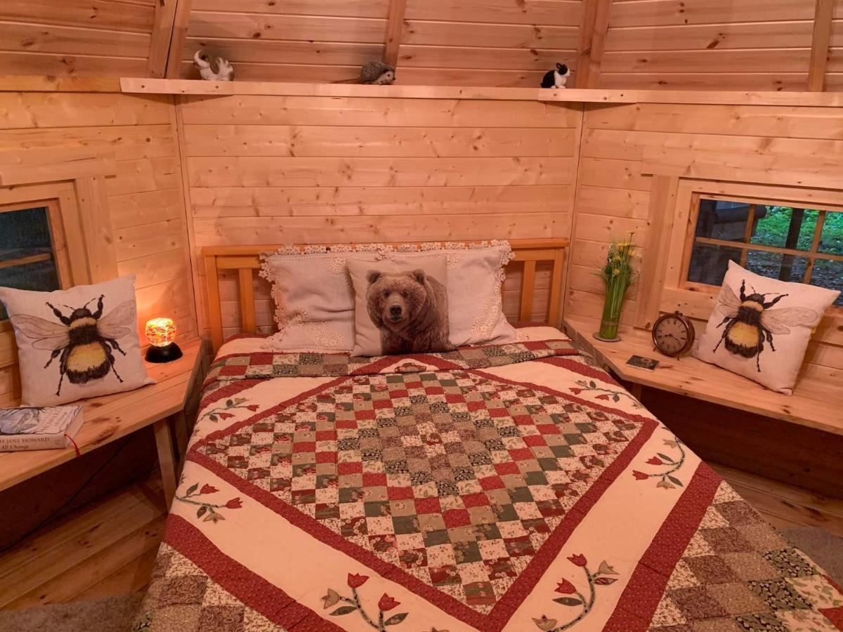 Starry Meadow & Rescued Animal Experiences Great Yarmouth Exterior foto